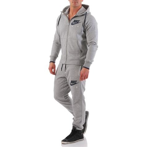 jogginganzug nike herren grau|graue Trainings.